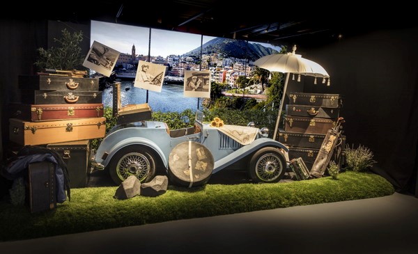 Louis Vuitton Trunk Showcase to Alight in Seoul – WWD