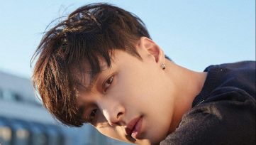 Lay Announces SM Entertainment Departure Image