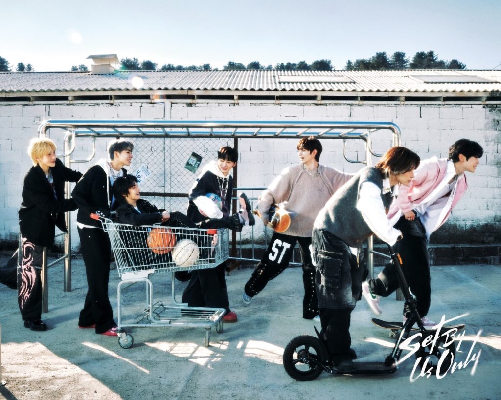 TUNEXX 1st Mini Album 2 1024x819